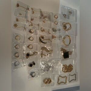 14k 18k PT900 Lot of Jewelry Necklaces Bracelets Rings Earrings